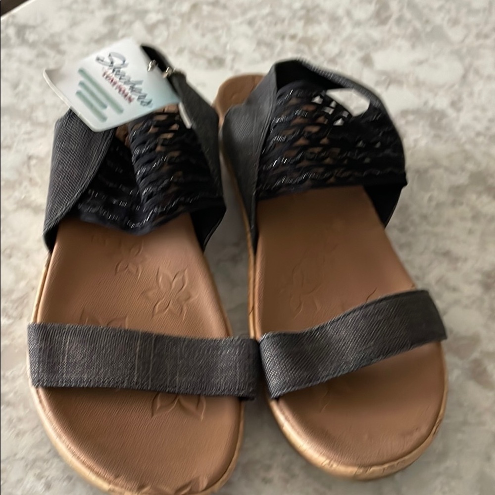 Skechers Black and Tan Sandals